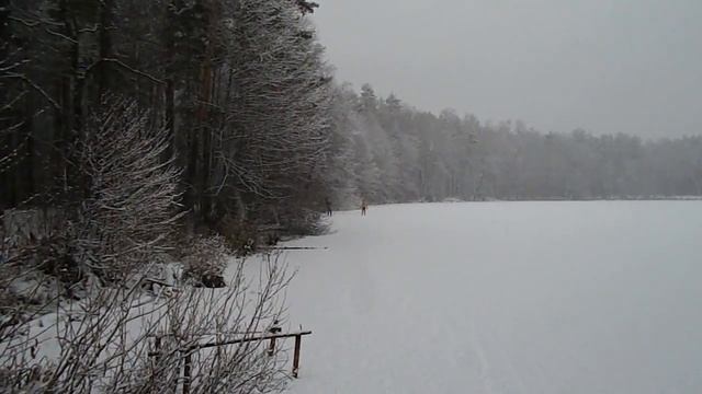 Купание в проруби, озеро "Белое", посёлок Белоозёрский - "Э ХЭ ХЭЭЙ"!!! ))) ))))) смотреть онлайн