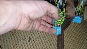 подключение андройда в honda elysion к штатной проводке.