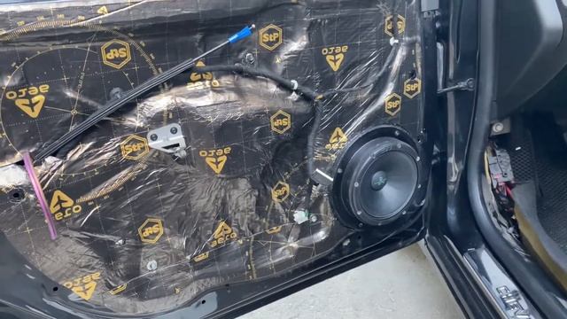 Шумка дверей на Шевроле Круз смотреть онлайн