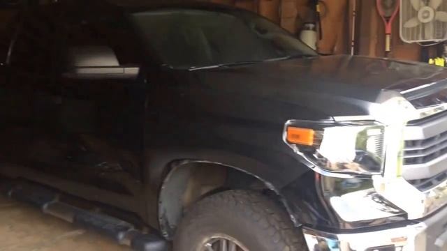 2010 Toyota Tundra with 2015 2016 front end conversion grille nose swap. смотреть онлайн