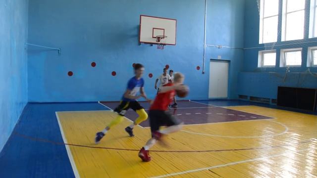 Стритбол 2 на 2. Финал игра №2. ДЮСШ №2. Михайловка. смотреть онлайн
