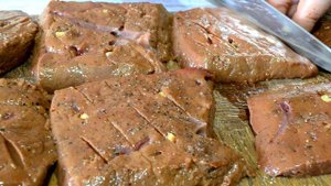 Как ВКУСНО пожарить ПЕЧЕНЬ говяжью за 10 МИНУТ - НЕЖНОСТЬ в КАЖДОМ КУСОЧКЕ!   СЕКРЕТ ПРИГОТОВЛЕНИЯ!