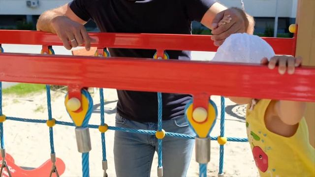 Солнечная летняя прогулка в ЖК Апрель, г.Тюмень. Июнь, 2020 год смотреть онлайн