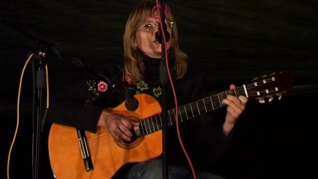 Елена Школьная, "Лесная фиеста"2009. Клуб авторской песни "Дом". Песня "Война" смотреть онлайн