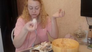 Мукбанг. Курица чкемали квашенная капуста, на кухне с Ксюшей, давайте поедим, поболтаем.