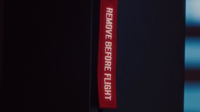 HOOK Protect Ya X - Защита от пыли для Xbox Series X смотреть онлайн