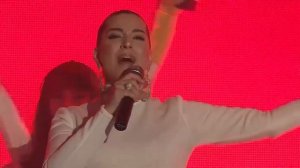 АЙШАТ АЙСАЕВА - ЮВЕЛИР Очень красивая восточная песня с красивым клипом