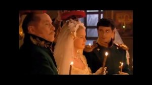 У церкви стояла карета - english