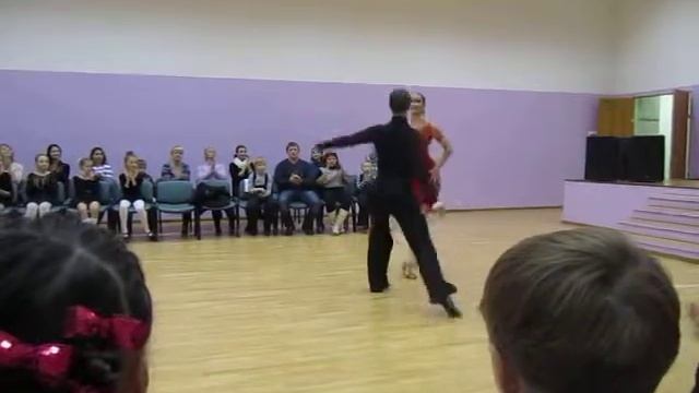 Открытый урок студии бальных танцев Первомайского ОЦ часть 6 смотреть онлайн