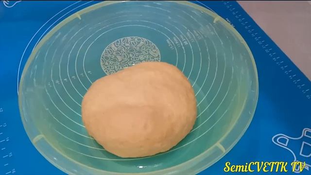 Пирог с рыбными консервами на дрожжевом тесте - очень вкусный, ароматный, проверенный временем!