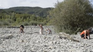 Between earth and sky   Butoh workshop with Maruska Ronchi