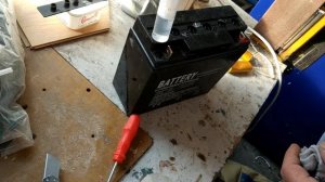 Обслуживание аккумулятора дизельного генератора Кентавр КДГ283ЭК