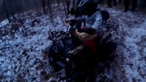 Тест драйв в лесу квадроцикла Avantis Hunter 8 lux