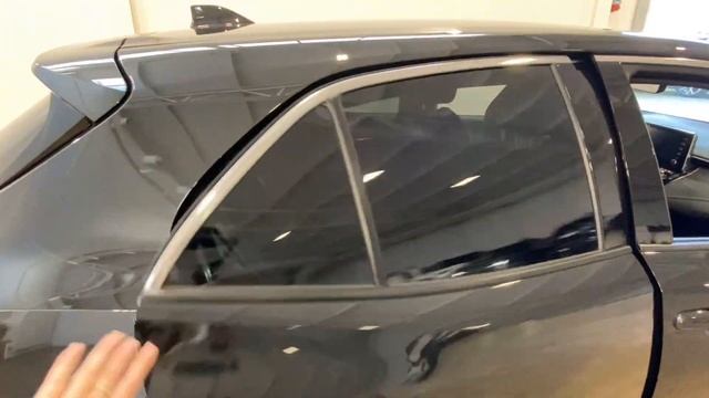 Toyota Corolla 1,8 Elhybrid 5D Auto Vhjul Style SPI Garanti KND29C смотреть онлайн