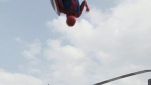 С днём рождения человек паук!