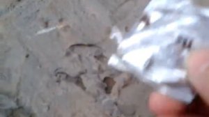 Что будет если ударить молотком по батарейке