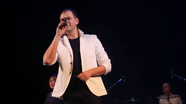 Алексей Брянцев "Мне не хватает твоих глаз", ДК Горького, съёмка: Alena Fleur-Fox смотреть онлайн