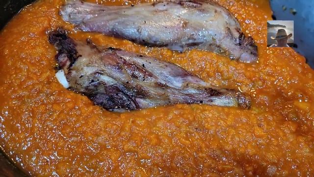 Вкусно:  томленая баранья рулька