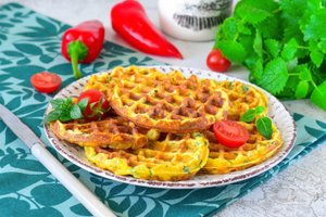 КАК ПРИГОТОВИТЬ КАРТОФЕЛЬНЫЕ ВАФЛИ В ВАФЕЛЬНИЦЕ