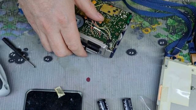 Sony WM-F1 disassembly teardown разборка кассетного плеера из фильмов смотреть онлайн