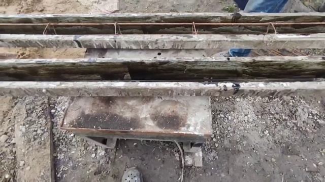Сусід Красава. Бетонні стовпи своїми руками.