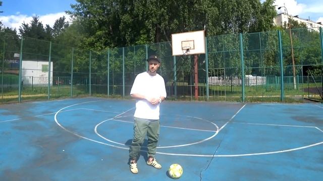 Как уйти от прессинга в футболе? смотреть онлайн