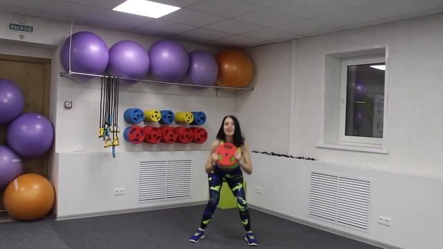 ФУНКЦИОНАЛЬНАЯ ТРЕНИРОВКА. УПРАЖНЕНИЯ С БЛИНАМИ/ГАНТЕЛЯМИ