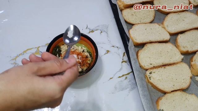 Чесночный хлеб в духовке.? Хрустящий хлеб.?Қытырлақ нан.