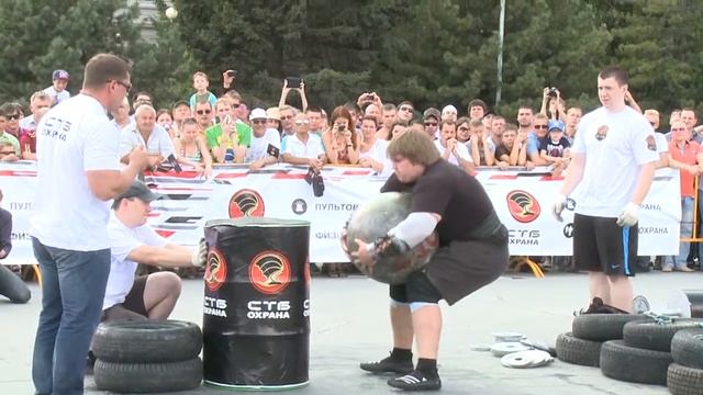 Самый сильный человек города Омска - 2014. Евгений Марков. смотреть онлайн