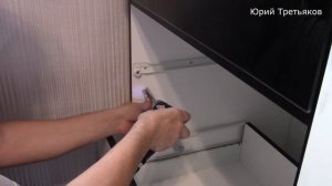 Установка Доводчиков Blum BLUMOTION на кухне, на выдвижные ящики METABOX. Хорошая кухня.