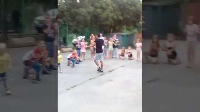 Лезгинка.Таганрог)))) смотреть онлайн