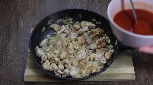 Не сложнее чем приготовить макароны с сосисками! А как вкусно!