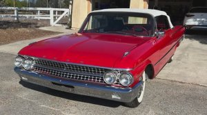 1961 Ford Galaxie Sunliner Convertible
