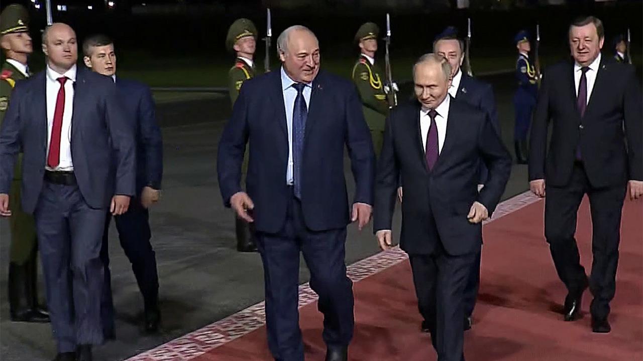 Владимир Путин прибыл в Минск с двухдневным визитом