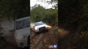 Митсубиси аутлендер mitsubishi outlander xl рестайлинг по бездорожью off road 4x4