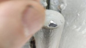 Смазал петли гаража