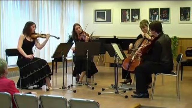 Antonín Dvořák - Smyčcový kvartet F dur op. 96 - 3.věta смотреть онлайн