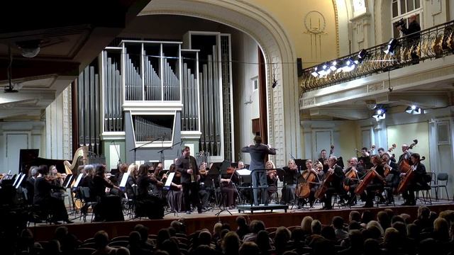 Arvydas Malcys. Concerto for soprano saxophone and symphony orchestra (2004) смотреть онлайн