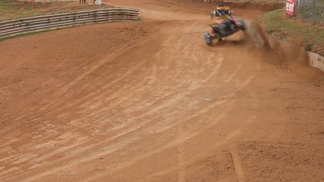 Просто газ закусило :