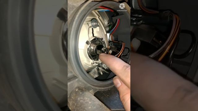 замена лампы в фаре форд фиеста 2002-2008 (2008) ford fiesta 2008