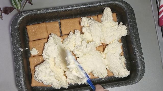 Kremasti MAMIN kolač bez pečenja смотреть онлайн