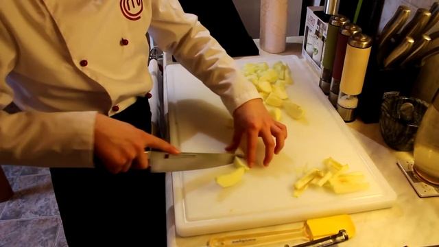 Сезонное блюдо Яблочный крамбл простой рецепт Что можно приготовить чтобы удивить родителей смотреть онлайн