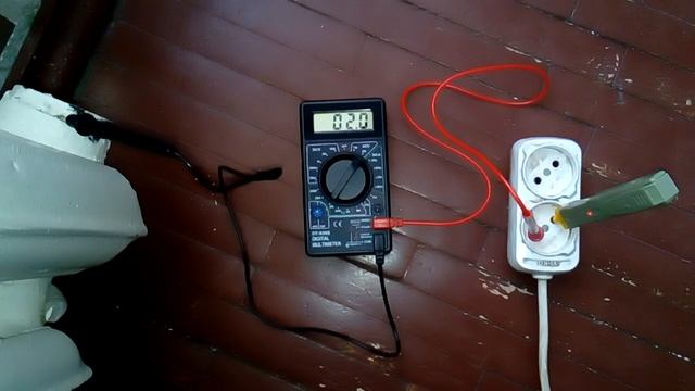 НАВЕДЕННОЕ НАПРЯЖЕНИЕ В НУЛЕВОМ ПРОВОДЕ ОТ ФАЗОВОГО ПРОВОДА (НАВОДКА) смотреть онлайн