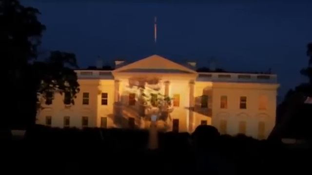 с парада победы 9 мая пришла прямо к Белому Дому США Вашингтон смотреть онлайн