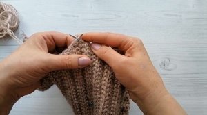 Простая шапка с отворотом французской граненой резинкой