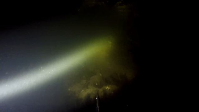 Подводная охота на Днепре - Ныряем при минусовой температуре. смотреть онлайн