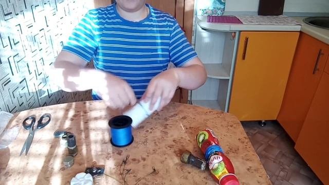 Как сделать самодельную закидушку на летнюю рыбалку!Очень простой и незамороченный способ за 7 мину