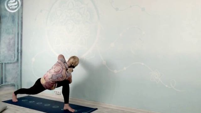 Йога для начинающих.Развитие гибкости смотреть онлайн