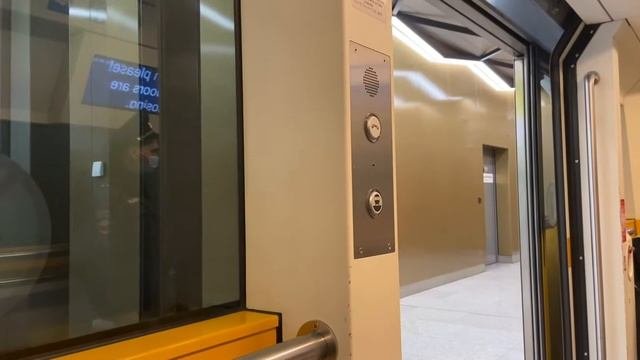 Шереметьево D/ Аэропорт в Москве/ Монорельс в Шереметьево