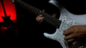 Мелодичное  соло на электрогитаре / Hohner Electric Guitar / melodic solo on electric guitar